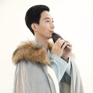 欧洲老头操美国黑寡妇
